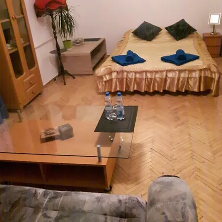 Kawa Na Woli Appartamento